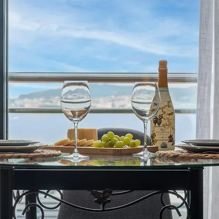 Appartement ático Céntrico Con Vistas Al Mar